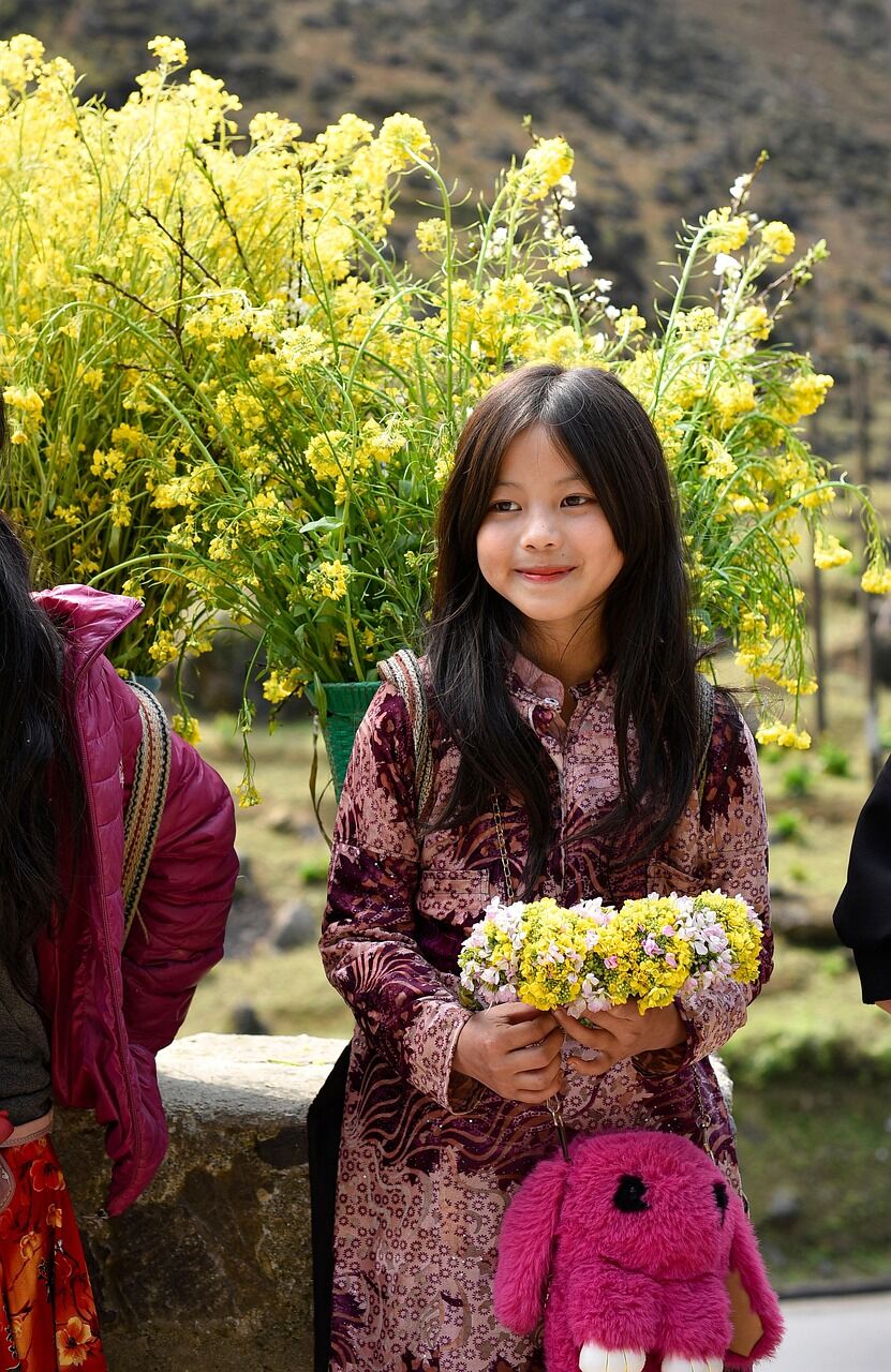 Connect with locals on Vietnam Tours